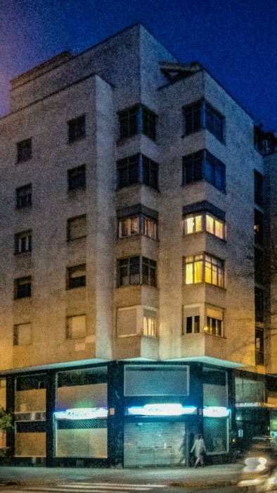 fotografia edificio barrio salamanca fachada ventanas hogares arquitectura paisaje urbano siuacionismo psicogeografia antonio beltran